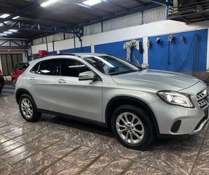 Mercedes Benz GLA180 2020